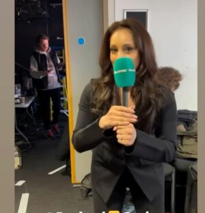 Seema Jaswal Instagram - I always love presenting the @lionesses coverage with @itv 

Great  win against the world champions Spain at Wembley! 

Just a few snaps from both Nations League matches 🫶🏽

 📷  @mrtheoc (special shout-out!) 💛