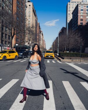 Sejal Kumar Instagram - New York New York 
finding joy Ep 🧩 14th Feb 

📷 @romytakesphotos 
Outfit @brawnymellow 
Rings @@ishhaara
@ascend.rohank
Styled by @vailanciaaa 
Style team @thetrendby_aman 
Boots
@oceedeeshoes