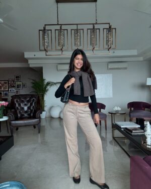 Sejal Kumar Instagram - Feb outfit/life recap 🍵 🧩