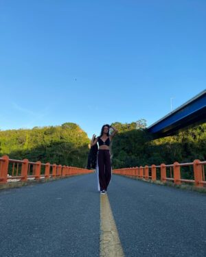 Serenay Aktaş Instagram - Hola mi amores¡ :')