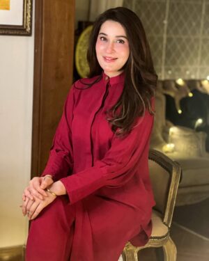 Shaista Lodhi Instagram - Delulu is the only solulu.

#ShaistaLodhi