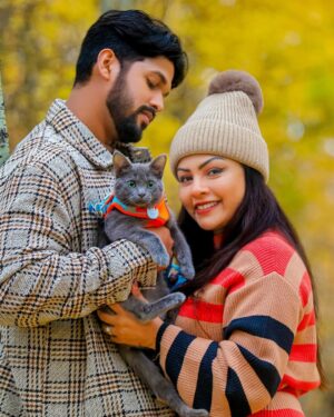 Shalani Tharaka Instagram - If the world was ending..
I’d wanna be next to you ♥️🍂 

Late post from fall 24’ 

📸 : @icaptured_photography 🇨🇦
@isuruwickramasinghe 

Retouch : @dumila_kalpa 🇱🇰