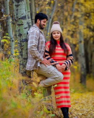Shalani Tharaka Instagram - If the world was ending..
I’d wanna be next to you ♥️🍂 

Late post from fall 24’ 

📸 : @icaptured_photography 🇨🇦
@isuruwickramasinghe 

Retouch : @dumila_kalpa 🇱🇰