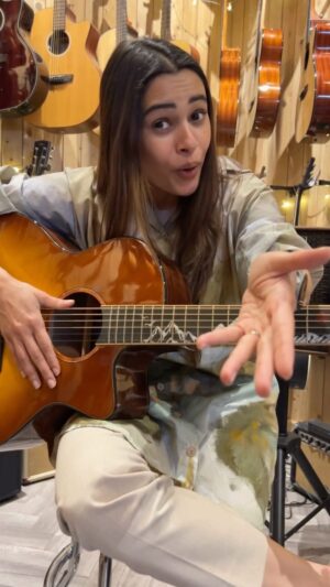 Shalmali Kholgade Instagram - I’m so excited to announce that the wonderful people at @procraftindia and I are giving away this gorgeous Strydom ga241c to one lucky person! 

To enter the give away, all you need to do is : 

1. Record yourself playing and singing my new single, Awaara 
2. ⁠Tag me and @procraftindia and use the hashtag #awaarachallenge 
3. ⁠Upload the video before 25th March! 

I cannot wait to see all of your beautiful renditions of the song. So Get, Set, GO!!
