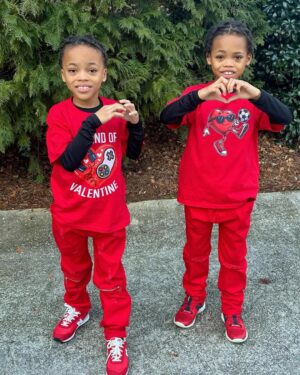 Shamari DeVoe Instagram - Happy Valentine’s Day from our hearts to yours. ❤️ 
#DeVoeTed 
•
#DeVoeTwins
