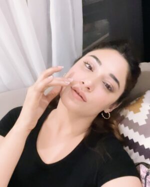 Shameen Khan Instagram - Just Here to avoid Responsibilities🤫