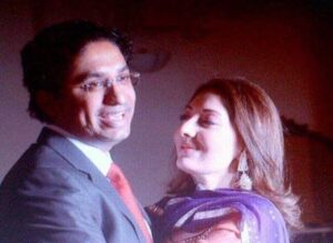 Sharmila Faruqui Instagram - And today we have turned 9 !! Mashallah - 

Happy 9th wedding anniversary my @sharmilafaruqui These past nine years have been nothing short of a wild ride full of love, adventure, and everything in between.  it has been one hell of a ride together . And this new addition of our long walks and healthy eating made the ride even more special this year.

From nurturing our bond over time to achieve great things, and facing tough times with grace and resilience. From being my best buddy to my love to the mother of our Hussaino paaru, the journey has been super duper special, and I love every moment of it.

Here's to many more years of making memories, overcoming challenges, and cherishing every moment together. Hussaino and I love you more than words can express 🥰🥂🥰 - ❤️❤️❤️❤️❤️❤️❤️❤️❤️