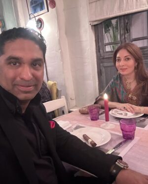 Sharmila Faruqui Instagram - Happy Valentine's day Beezu baba ❤️❤️❤️