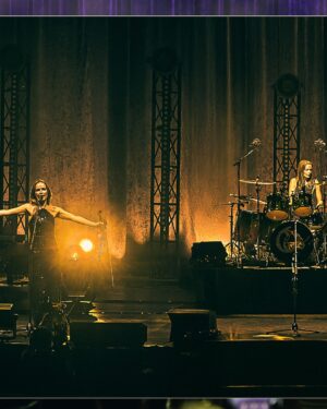 Sharon Corr Instagram - From Manila with ❤️ Day 1 you were incredible! Ready for the same again tonight? 🌟 And then on to Australia 💃