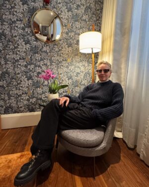 Sharon Stone Instagram - The ultimate chic in the @fornasetti Suite @mo_milan ❤️ Thx for a truly delightful stay ‼️
