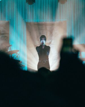 Sharon Van Etten Instagram - Moments in time captured with The Attachment Theory in Berlin, Germany at Astra Kulturhaus 3.4.25

Photos by: @lennydrinksyourmilkshake

Tickets available at the link in bio.