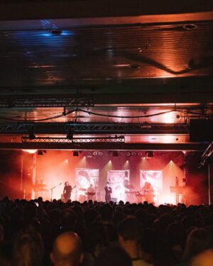 Sharon Van Etten Instagram - Moments in time captured with The Attachment Theory in Berlin, Germany at Astra Kulturhaus 3.4.25

Photos by: @lennydrinksyourmilkshake

Tickets available at the link in bio.