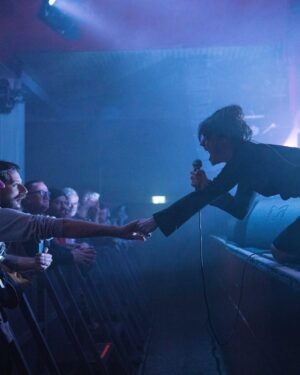 Sharon Van Etten Instagram - Moments in time captured with The Attachment Theory in Berlin, Germany at Astra Kulturhaus 3.4.25

Photos by: @lennydrinksyourmilkshake

Tickets available at the link in bio.