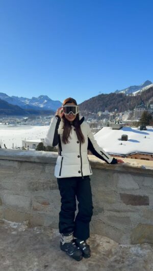 Shazahn Padamsee Instagram - 🏔️🩶