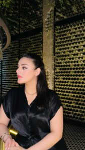 Actress Shazeal Shoukat HD Photos and Wallpapers November 2024