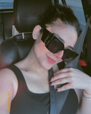 Shazeal Shoukat Instagram - New core memories unlocked ✨
#ootd #virtualstylist #style #fashion #vacation #photodump #trends #loveyourself #shazealshoukat #toodles
