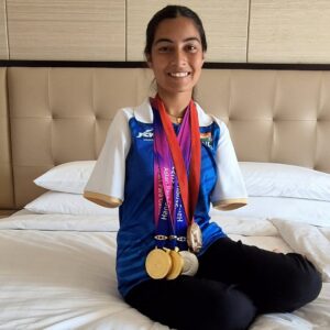 Sheetal Devi Instagram - Me & my medals ♥️🧿🇮🇳
