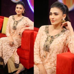 Shermeen Ali Instagram - Star@Style season 2 @ptvhome.official with @asimyar photographer @hbnphotographer earrings @jeenashamsi