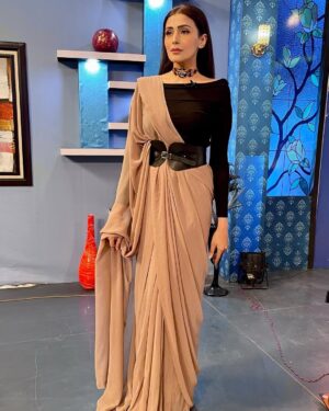 Shermeen Ali Instagram - Star&Style season 3 on @ptvhome.official with @asimyar