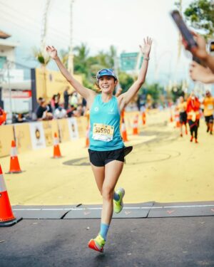 Sheryl Sheinafia Instagram - virgin half marathon done and dusted 👋 this was part of my long run training for the big marathon in Sydney, and wow, what a route! so many challenging elevations, but that’s exactly what i love—pushing through and coming out stronger on the other side.

a huge thank you to @rexona_id @asicsid @__madeforwomen__ @motiva.performance my coaches @fauzannhzm @andriyanto.run @doc.veratanu my loves @sheinafiaz @safe.space.studios @tangerun.club @yoanacrystal @hannafatiha @_.nayla @noviati_ng @michelleaaudrey @angelicalaras @marrisawidiyanti @sotaf1022 @abiyogst @saraleatunas @taaaufiik for the love 😭

how was your experience? would love to hear your stories! ❤️

📷 @adnansigit_ @liebhart 

#MoveHerMind #MoveYourMindwithASICS