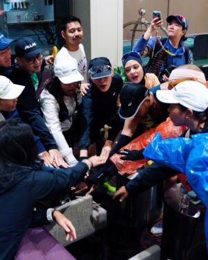 Sheryl Sheinafia Instagram - i’m beyond happy to have finished the @sydney_marathon! this journey has been nothing short of challenging. balancing the responsibility of training for my first marathon while juggling my life as a musician and entrepreneur has often felt overwhelming. there were many times when i wondered if i could keep up, but meeting people along the way who showed me that it’s never too late to chase your dreams kept me going. their experiences and perseverance inspired me to push forward, no matter how tough things got.

the unwavering support from my community, sheinafiaz, and the new friends i made through 'she-runs' gave me even more motivation to keep moving. they believed in me, and i didn’t want to let them down. through them, i realized that even when life hands you lemons, it’s never too late to bounce back. this marathon was a way of proving to myself that despite all the obstacles, i can achieve things i never thought possible.

i owe so much of this success to the people who stood by me. thank you to @asicsid @andriyanto.run @fauzannhzm @motiva.performance @doc.veratanu for the support and always believing in me and introducing me to the sisterhood of the traveling marathons with @meiskesandraa @maitriw @mrsnazer @monfeliciaa 

and also to @sheinafiaz for your non stop love, @safe.space.studios for being my creative home, and ofcourse, my family and friends who have cheered me on every step of the way. i couldn’t have done this without you.

📸 by @we.inframe 
#MoveHerMind