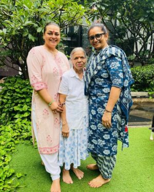 Shilpa Shirodkar Instagram - Every time I look at them, they inspire me in ways I can't even imagine. I feel truly blessed that each of these incredible women in my life has instilled in me bits of their courage, confidence, compassion and an immense ability to love🩷

#HappyWomensDay 🌸

#shilpashirodkar #womendays #internationalwomensday
