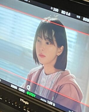 Shin Su-hyun Instagram - 못 보내….