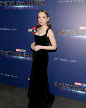 Shira Haas Instagram - CAPTAIN AMERICA: BRAVE NEW WORLD IS OUT IN THEATERS TODAY! What a ride. 

Huge thanks to all the incredible people who made me feel my absolute best this past week—and to everyone for all the love!

Hope you enjoy the film as much as we loved making it. Happy Valentine’s Day & let’s go! 💥💕

@officialcaptainamerica 
@marvelstudios 
@marvel 
@sweetbabyjamie 
@marki 
@shaynagold 
@gettyentertainment 
@dimitrioskphoto 
@zohar_agency