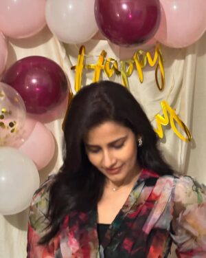 Shivani Tomar Instagram - Birthday Dump 🌻♥️💫