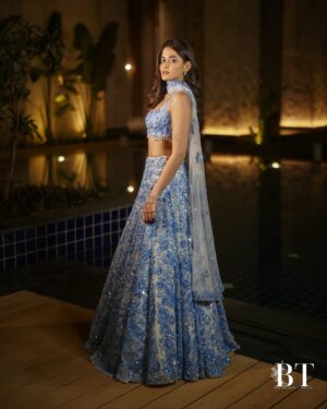 Shivvani Paatil Instagram - The lehenga of my dreams for #SarahAmbarJhoomUtha sangeet night!😍🦋 @seemagujraldesign 💙 Not exaggerating when I say I couldn’t feel my feet after this night but it was all worth it!! Celebrating @thattallgirlyouknow & @ambarsoodfitness with all of my fav people 🥹🤍 Ended the night in pajama’s cause that lehenga was half my weight lolol
.
.
.
.
.
.
Indian wedding // Shaadi // Indian wear // Lehenga // Sangeet outfit