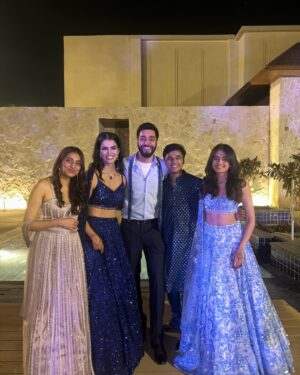 Shivvani Paatil Instagram - The lehenga of my dreams for #SarahAmbarJhoomUtha sangeet night!😍🦋 @seemagujraldesign 💙 Not exaggerating when I say I couldn’t feel my feet after this night but it was all worth it!! Celebrating @thattallgirlyouknow & @ambarsoodfitness with all of my fav people 🥹🤍 Ended the night in pajama’s cause that lehenga was half my weight lolol
.
.
.
.
.
.
Indian wedding // Shaadi // Indian wear // Lehenga // Sangeet outfit