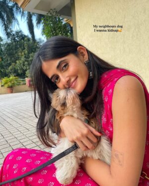 Shivvani Paatil Instagram - Here’s a life update 🎀 I’ve been MIA lately cause so much has been happening in life! The biggest being @thattallgirlyouknow and @ambarsoodfitness wedding!! I’m BUZZINGGGGG and can’t wait! 🥹👯