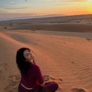Shruti Ramachandran Instagram - I did something for the first time. 
Saw the desert.

It was stunning.
It was eerie.
It was grounding. 
It was surreal.

It felt like it was full of mysteries not waiting to be uncovered.
