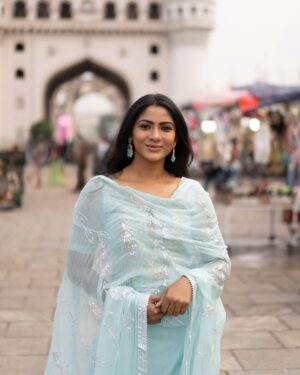 Shruti Reddy Instagram - Charminar 🤍⚡️

Photography: @tharundphotographer 
Retoucher: @ashishsom @manassompurapix 
Styling: @manogna_gollapudi 
Hair: @ramanababu660 
Represented by: @thanga_18