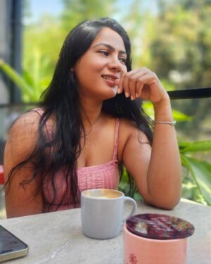 Shruti Reddy Instagram - “Nothing beats coffee and catch-ups.” ☕️🤍🫶