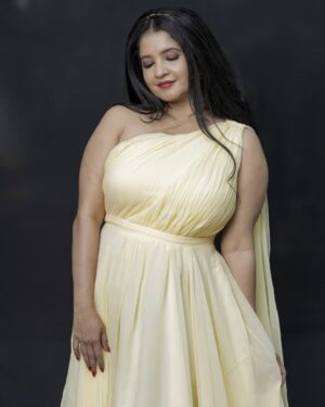 Shubha Poonja Instagram - Beautiful @shubhapoonja adoring @laxmikrishnaofficial @laxmikrishnalabel 
The doll of Sandalwood 

Makeover and Hair @makeoverwithlakshmi_gowda

Photography @raghavstudios

Thank uuuuuuuuu for choosing us for Boys V/s Girl Reality show at @colorskannadaofficial 

#laxmikrishnastyle #laxmikrishnaofficial #laxmikrishna #laxmikrishnalabel #shubhapoonja #doll #yellowgown #colourstv #boysvsgirls