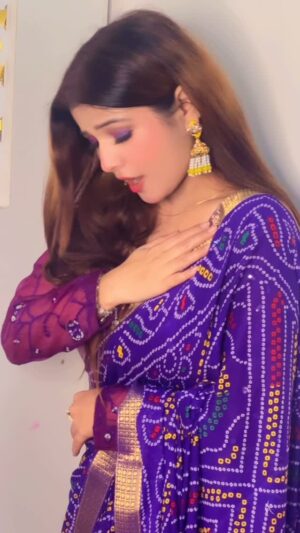 Shweta Jaiswal Instagram - Chori chori najar🙈❤️🥰