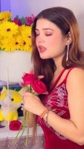 Shweta Jaiswal Top 100 Instagram Photos and Posts