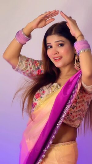 Shweta Jaiswal Instagram - Hum jaisa kahi Apko dilbar na milega 🧿🥰🧿✨✨