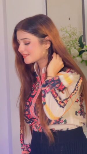 Shweta Jaiswal Instagram - Tumse pyar ho Gaya❤️🙈🫶