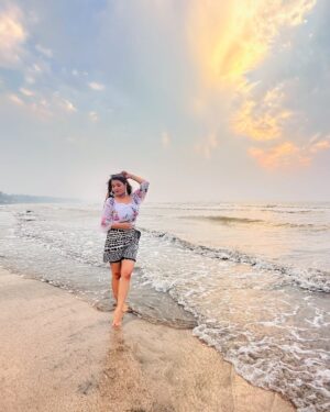 Shweta Jaiswal Instagram - 🩵🩵

#photooftheday #picoftheday #sagar #outfits #outfit #love #photography #naturephotography #naturelovers
