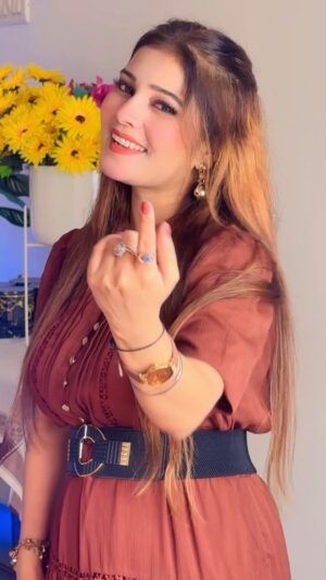 Shweta Jaiswal Instagram - Mujhe Mera yaar milega 🥰
