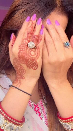 Shweta Jaiswal Instagram - Hai tumhare liye 🙈❤️🧿