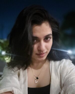 Shyamoupti Mudly Instagram - After a hectic week when you finally get some time  to relax♥️🖤

📸❤️🖤

#shyamoupti#love#life#time#space#mood#happy#peace#stayhappy#stayhealthy