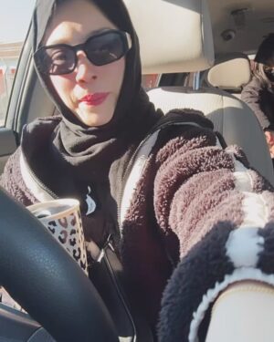 Sidra Batool Instagram - ❄️☕️🚗