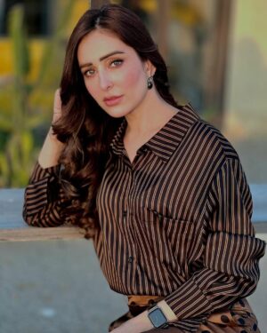 Sidra Niazi Instagram - 🤎