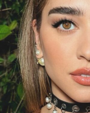 Simona Tabasco Instagram - thinking about the downfall of society but at least my eye-liner is sharp @janicedaoud #23rdannualmptfnightbefore