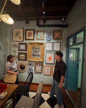 Sinjai Plengpanich Instagram - มาแล้วมาชิมอาหารใต้ที่ร้านเปิดใหม่ของ  @por_unnop  ร้าน“ANNOP” EAT&DRINK ร้านสวยเก๋ อาหารอร่อยทุกจาน บาร์ชั้น3บรรยากาศดีมาก เปิดแล้วนะคะ😘😋🥂🍾🥳