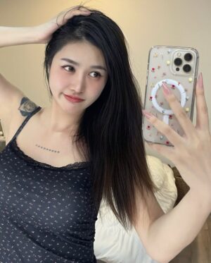 Siriamol Onkoon Instagram - ➰