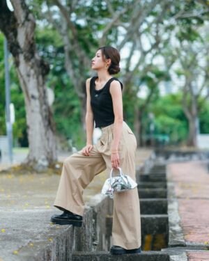Sisley Choi Instagram - ⭐️🌟✨💫🌟⭐️
Planets align & I wish to be so deep in alignment with my purpose that my dreams start to chase me 🪷
.
@pedroshoes_official 
#pedroshoes_hk